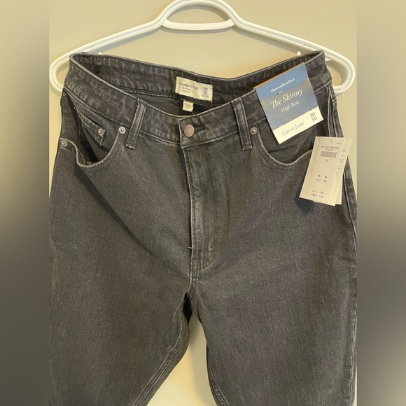 ABERCROMBIE Curve Love High Rise Skinny Jean Sz 10 - Picture 5 of 6